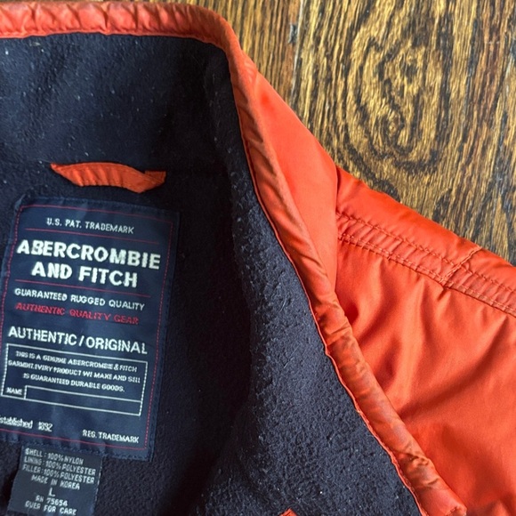 Abercrombie & Fitch Men's Vibrant Orange Vest - Picture 3 of 7